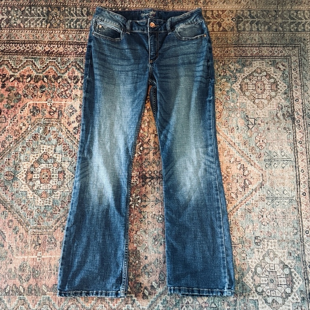 Wrangler Retro Mae Mid-rise Bootcut Jeans Size 11 - Picture 7 of 10